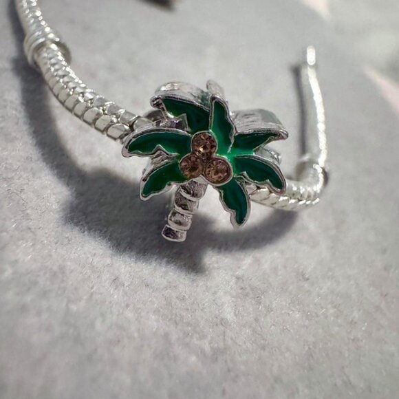 Silver Tone Palm Tree Charm Bracelet Enamel Green Coconuts Rhinestones Women - Picture 8 of 9